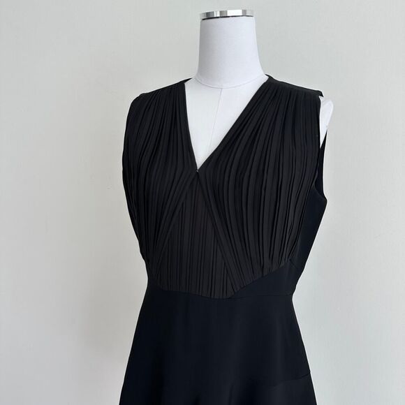 Victoria Beckham Dress 10 US Black Fit Flare Minimal Elegant Quiet Luxury Modest - Picture 6 of 14
